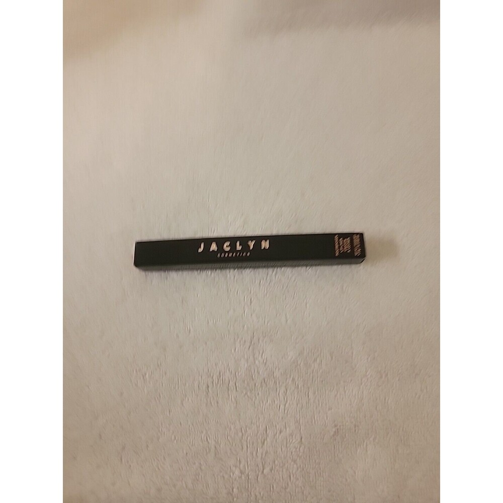 Jaclyn Cosmetics Poutspoken Lip Liner NO RULES Bold Orange-Red New